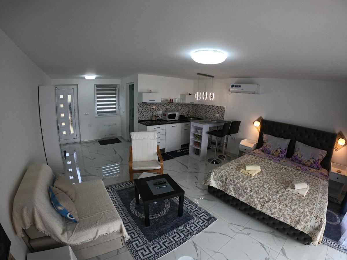 Vila Memphis Голубац Екстериор снимка
